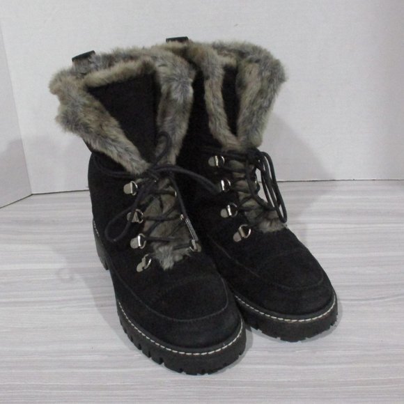 STUART WEITZMAN LUGE BLACK SUEDE, FUR LINED BOOTS! SIZE 4.5 - Picture 2 of 12